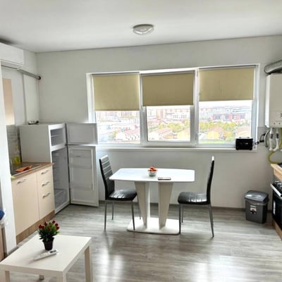 Location d’un studio chaleureux, 6ᵉ secteur, quartier Chiajna, Bucarest, Roumanie